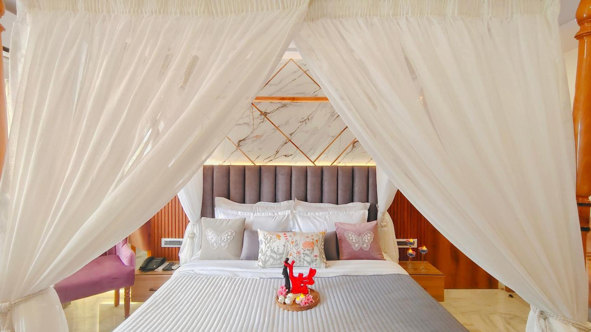 Sarang Palace - A Luxury Boutique Hotel Jaipur Exterior photo